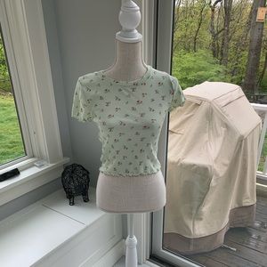 Forever 21 floral tee